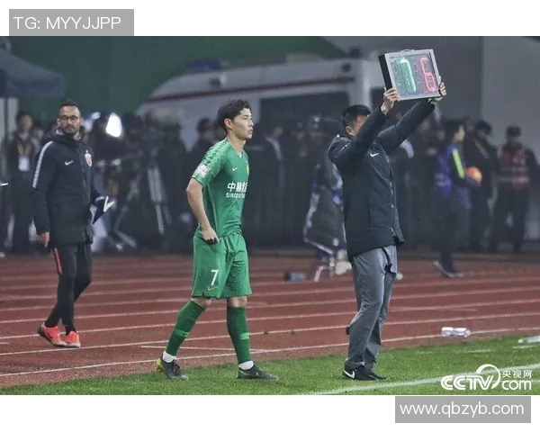 中国足球明星排名揭晓引发热议谁是当今最具影响力的球员 中国足球明星排名揭晓引发热议谁是当今最具影响力的球员